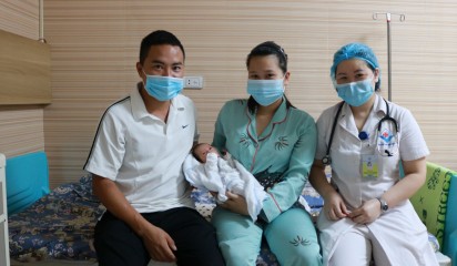 Bé sinh non 31 tuần được nuôi dưỡng thành công tại khoa Nhi