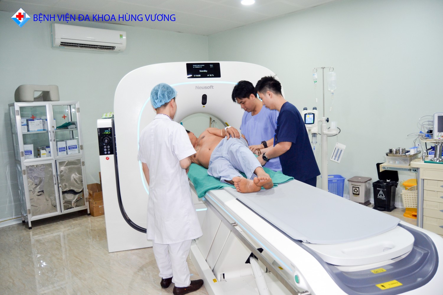 Sinh thiết phổi - Trung tâm ung bướu Bệnh viện đa khoa Hùng Vương